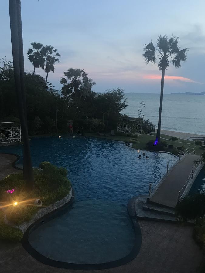 The Palm Wongamat Pattaya Appartement Buitenkant foto